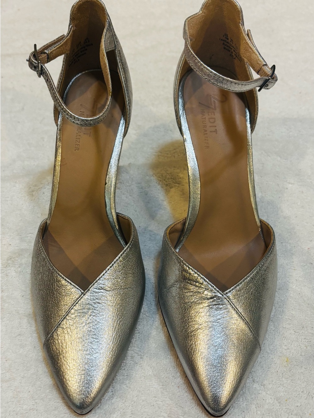 Almost Brand New Stylish Heels By 27 Edit- Size 7.5M - Heel 4 Inches - Box 2